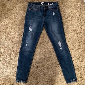 ✅ ( 3 for $15) Sneak peek mid rise ankle skinny size 7